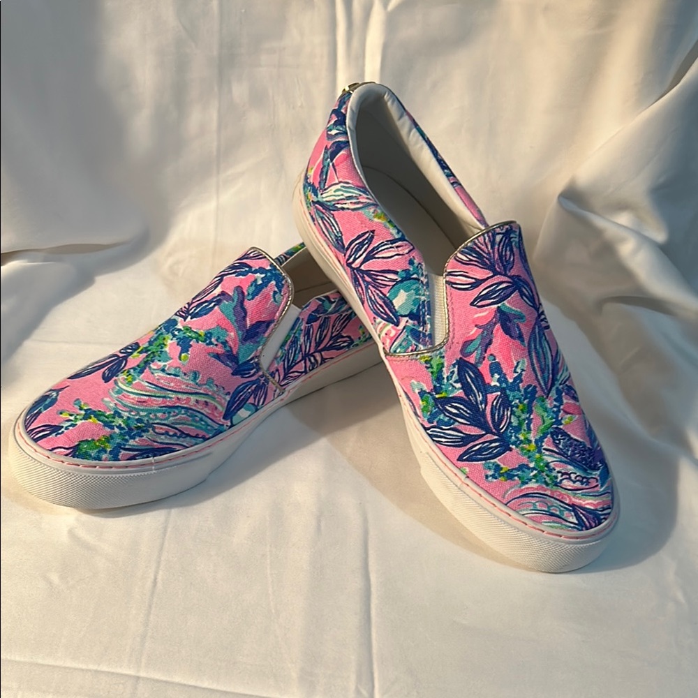 Lilly Pulitzer Julie Sneaker Lilac Rose Just a Lil Jelly Size 8M NWOT